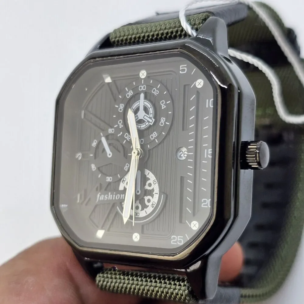 Men's‎ Watch 42MM Case Black Dial Date Indicator Army Green Black Canvas Bands